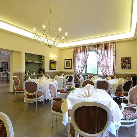 Dei Conti Hotel 3*